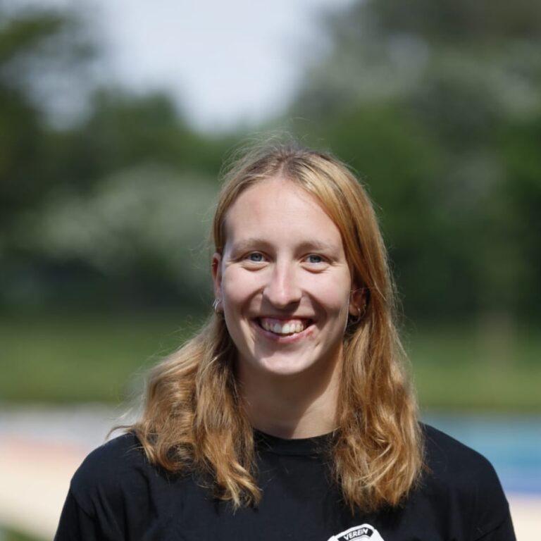 Lara Domke